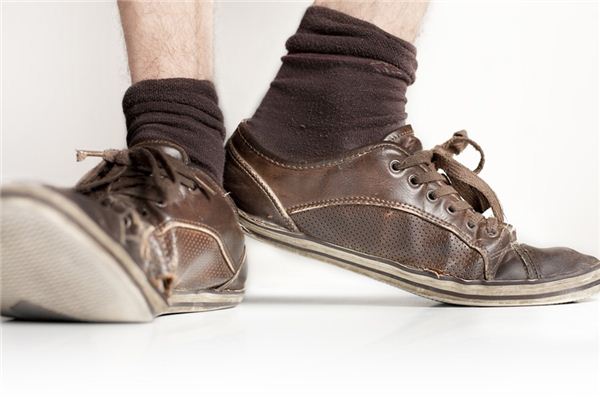 I dreamed that my shoes were broken. I dreamed that my shoes were broken.