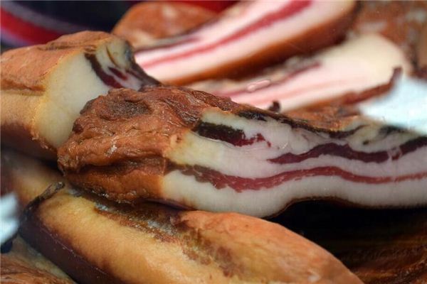 Dreaming of salted and smoked meat