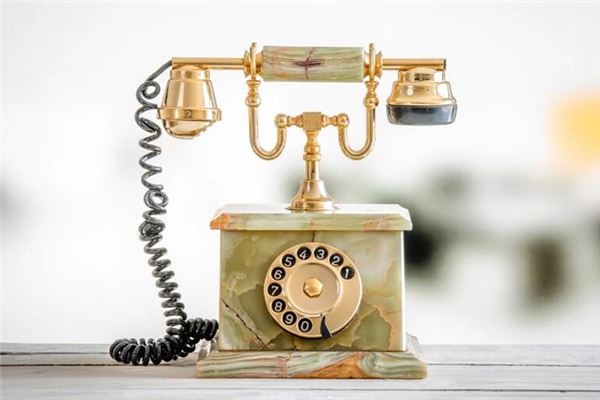 What does it mean to dream about a phone number? What does it mean to dream about a phone number?