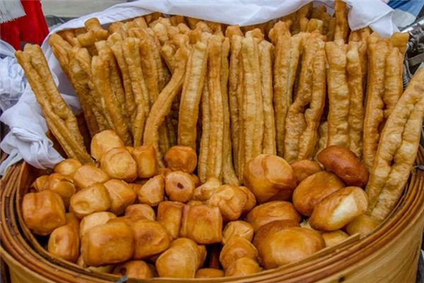 What does it mean to dream of fried dough sticks? What does it mean to dream of fried dough sticks?