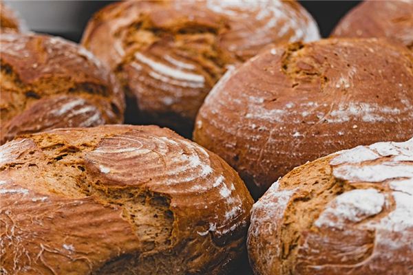 What does it mean to dream of bread crust? What does it mean to dream of bread crust?