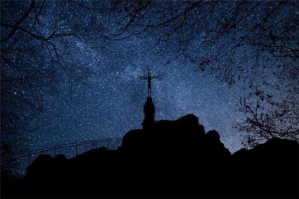 What does it mean to dream of a cross with a handle? What does it mean to dream of a cross with a handle?