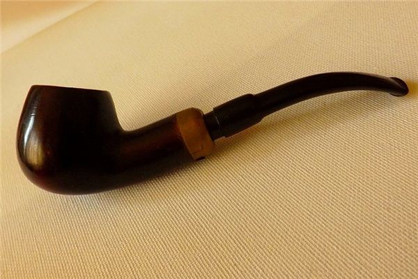 What does it mean to dream of a pipe? What does it mean to dream of a pipe?