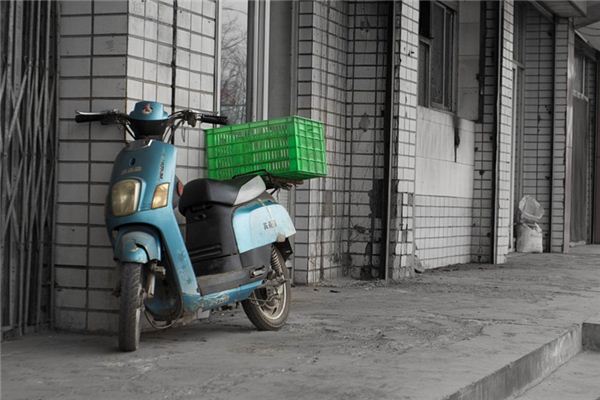 What does it mean to dream of an electric scooter? What does it mean to dream of an electric scooter?