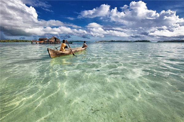 What does it mean to dream of a canoe? What does it mean to dream of a canoe?