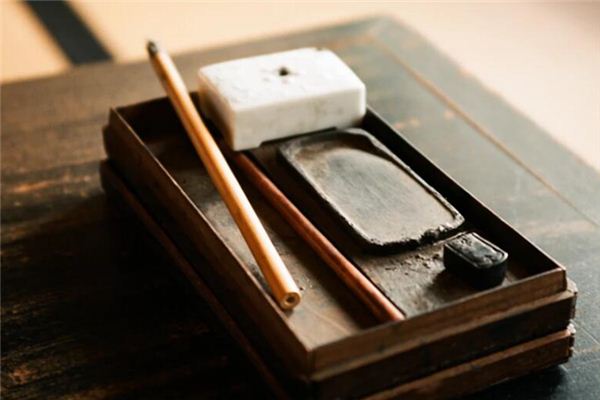 What does it mean to dream of an inkstone? What does it mean to dream of an inkstone?