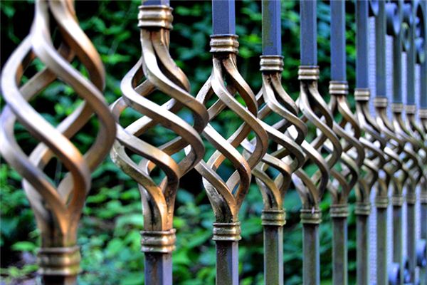 What does it mean to dream about metal products? What does it mean to dream about metal products?