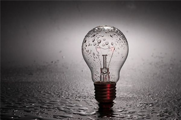 What does it mean to dream of a lamp? What does it mean to dream of a lamp?