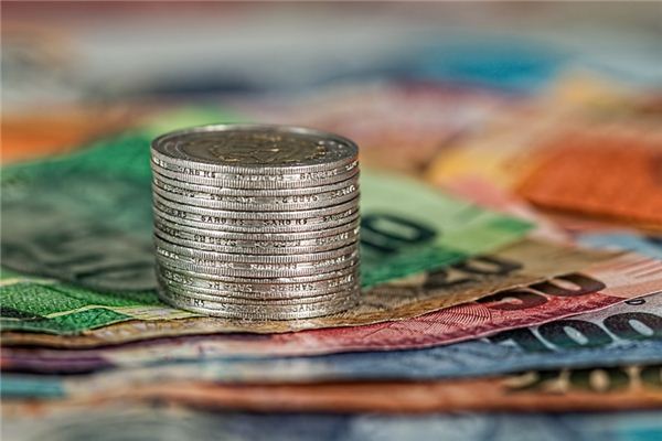 What does it mean to dream about money?