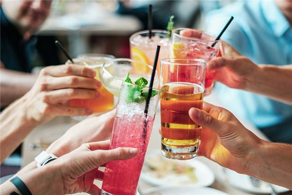What does it mean to dream of fruit wine? What does it mean to dream of fruit wine?