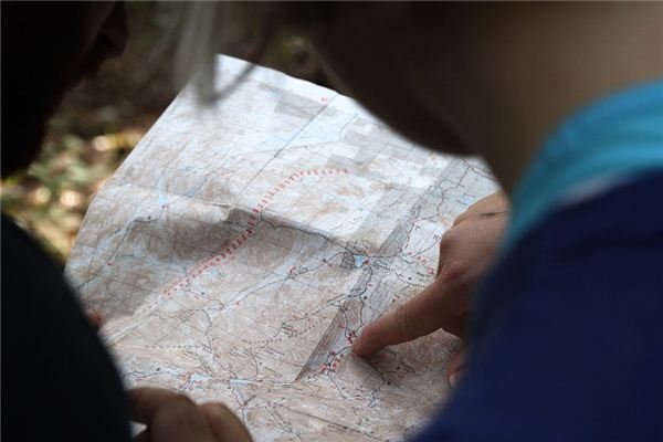 What does it mean to dream of a map? What does it mean to dream of a map?