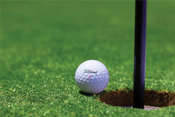 What does it mean to dream of a golf ball? What does it mean to dream of a golf ball?