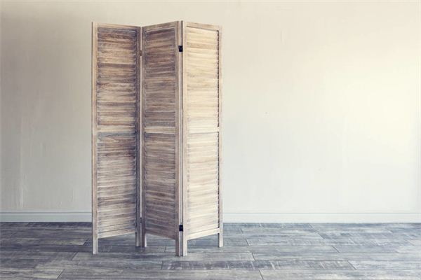 Dreaming of a painted screen