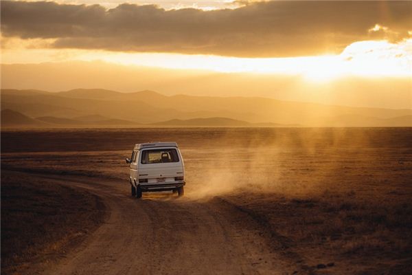 What does it mean to dream about a car? What does it mean to dream about a car?