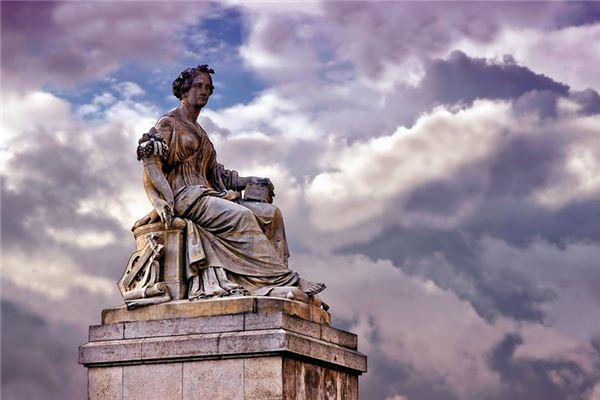 What does it mean to dream of a sculpture? What does it mean to dream of a sculpture?