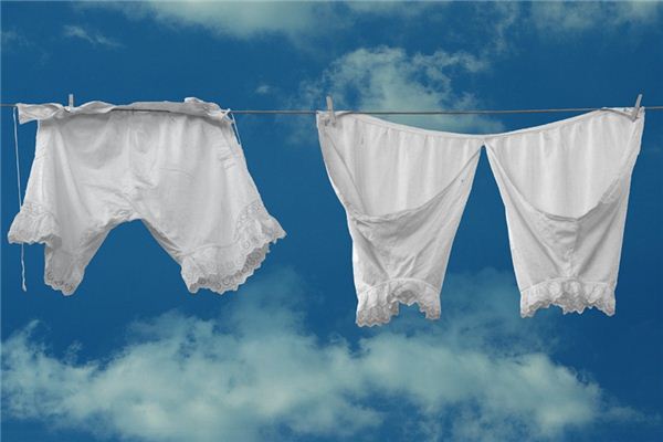 What does it mean to dream of white clothes? What does it mean to dream of white clothes?