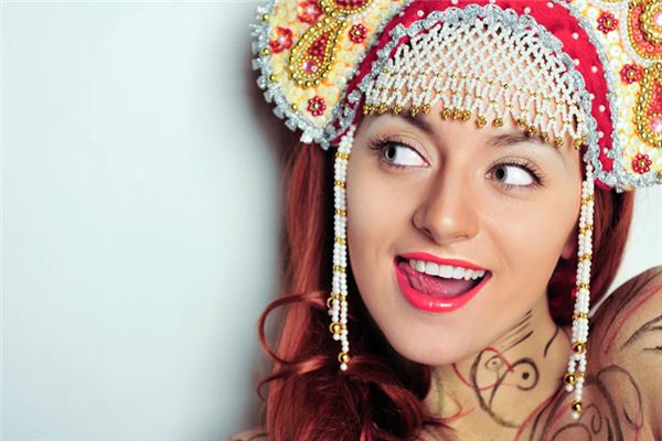 What does it mean to dream of headdresses? What does it mean to dream of headdresses?