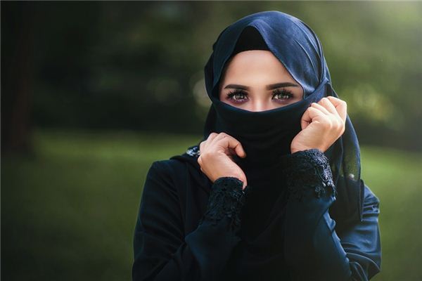 What does it mean to dream of a black veil? What does it mean to dream of a black veil?