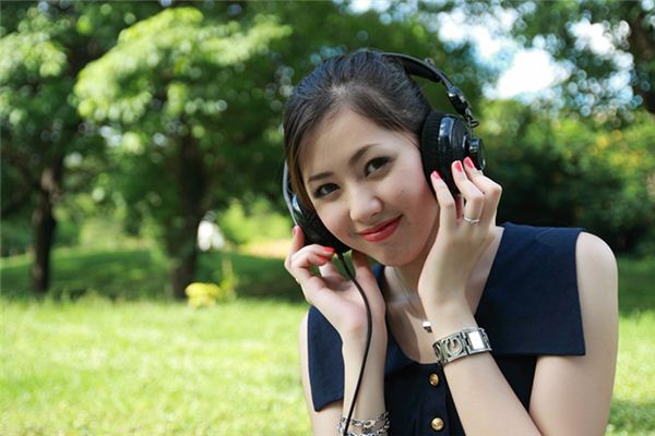 What does it mean to dream of listening to music? What does it mean to dream of listening to music?