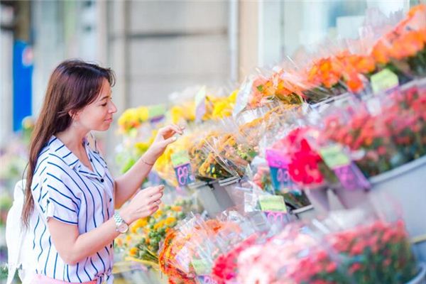 What does it mean to dream of buying flowers? What does it mean to dream of buying flowers?