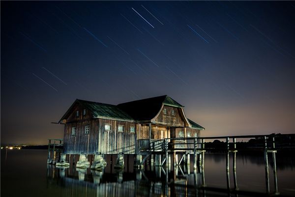 What does it mean to dream of building a house? What does it mean to dream of building a house?