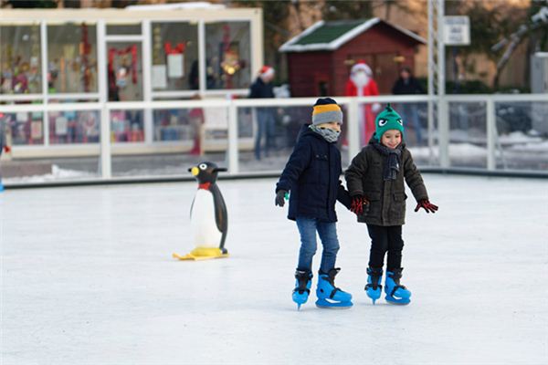 What does it mean to dream of ice skating? What does it mean to dream of ice skating?