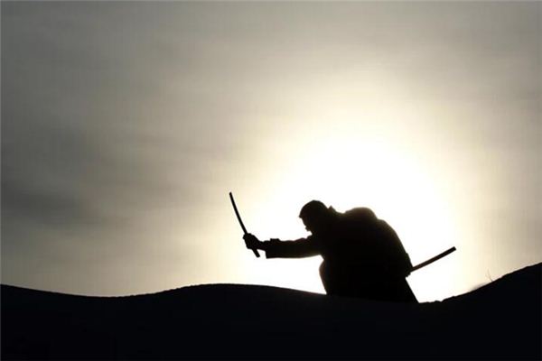 What does it mean to dream of sword dancing? What does it mean to dream of sword dancing?