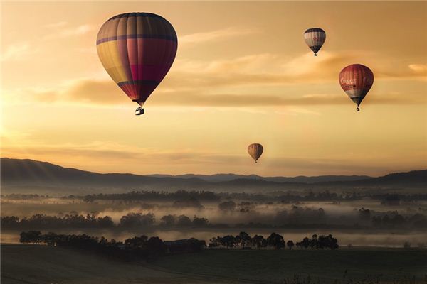 What does it mean to dream of flying? What does it mean to dream of flying?
