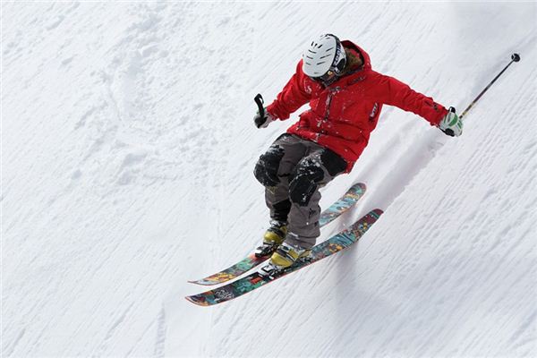 What does it mean to dream about skiing? What does it mean to dream about skiing?