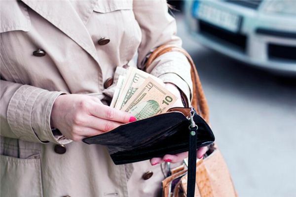 Dreaming of paying and collecting debts
