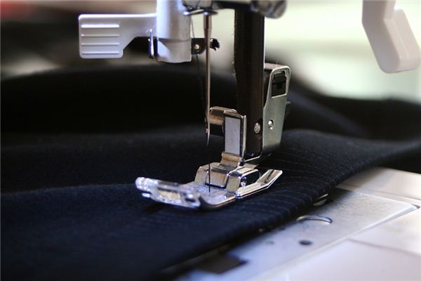 What does it mean to dream about sewing? What does it mean to dream about sewing?