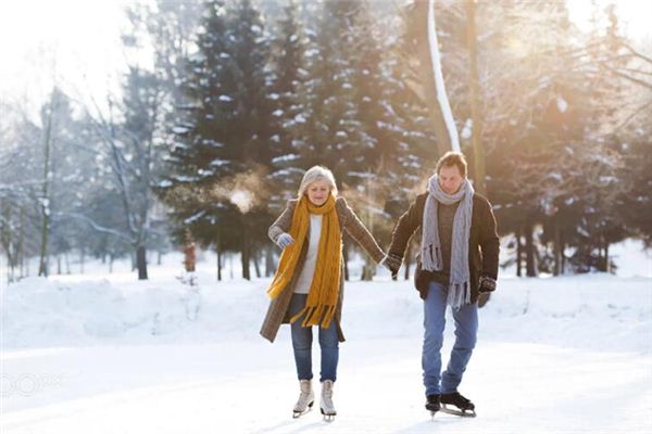 What does it mean to dream of walking on ice? What does it mean to dream of walking on ice?