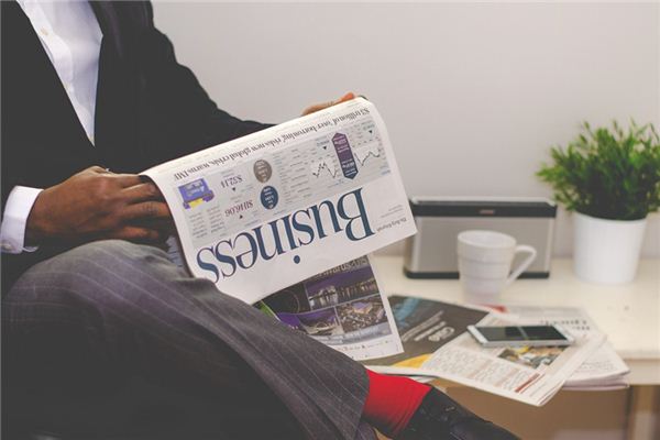 What does it mean to dream of reading books and newspapers? What does it mean to dream of reading books and newspapers?