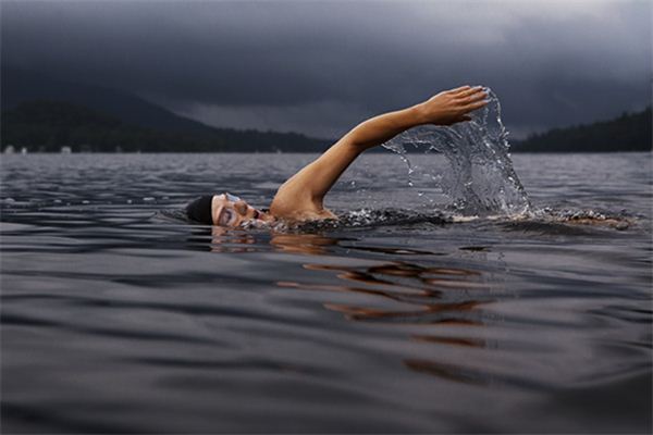 I dreamed of swimming in the ocean. I dreamed of swimming in the ocean.