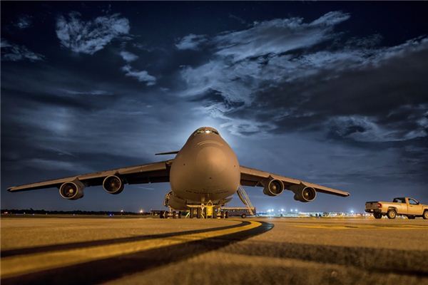 What does it mean to dream of repairing an airplane? What does it mean to dream of repairing an airplane?