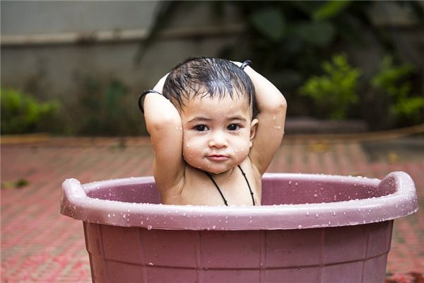 What does it mean to dream of taking a bath? What does it mean to dream of taking a bath?