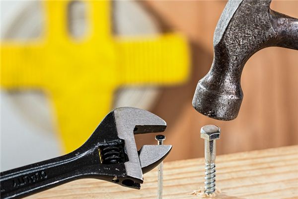 What does it mean to dream of picking up nails? What does it mean to dream of picking up nails?