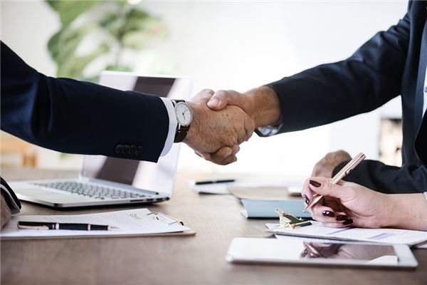 What does it mean to dream of signing a contract? What does it mean to dream of signing a contract?