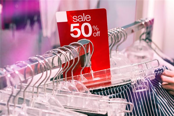 What does it mean to dream about promotions?