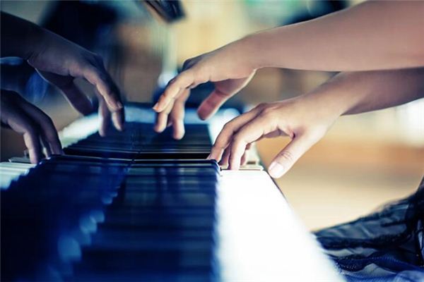 What does it mean to dream of playing the piano? What does it mean to dream of playing the piano?