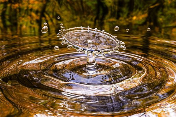 What does it mean to dream of carrying water? What does it mean to dream of carrying water?