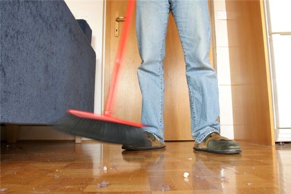 I dreamed of sweeping the room with a broom.