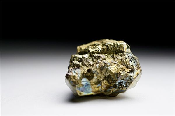 What does it mean to dream of digging for gold? What does it mean to dream of digging for gold?