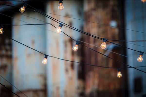 What does it mean to dream of connecting electrical wires? What does it mean to dream of connecting electrical wires?