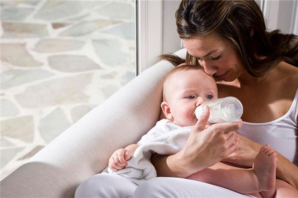 Dreaming of feeding a baby