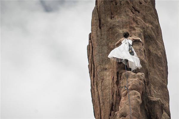 What does it mean to dream of climbing high? What does it mean to dream of climbing high?