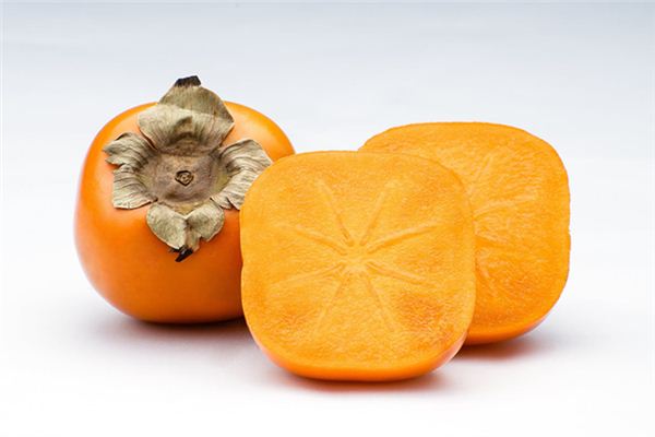 Dreaming of picking persimmons Dreaming of picking persimmons