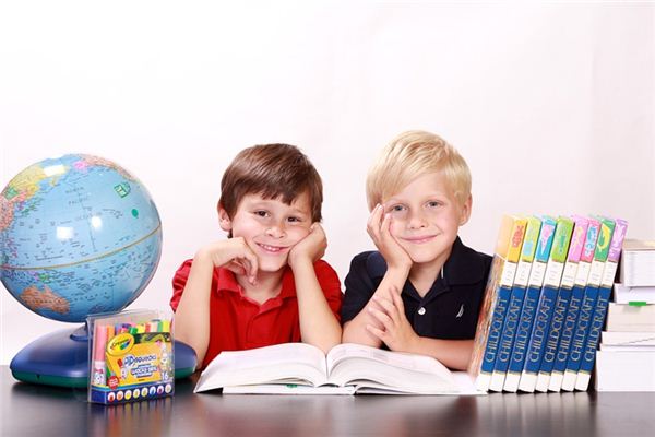 What does it mean to dream of studying at school? What does it mean to dream of studying at school?