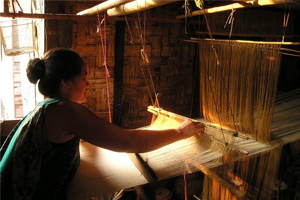 What does it mean to dream of spinning yarn? What does it mean to dream of spinning yarn?