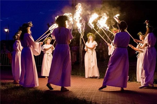Dreaming of walking with a torch